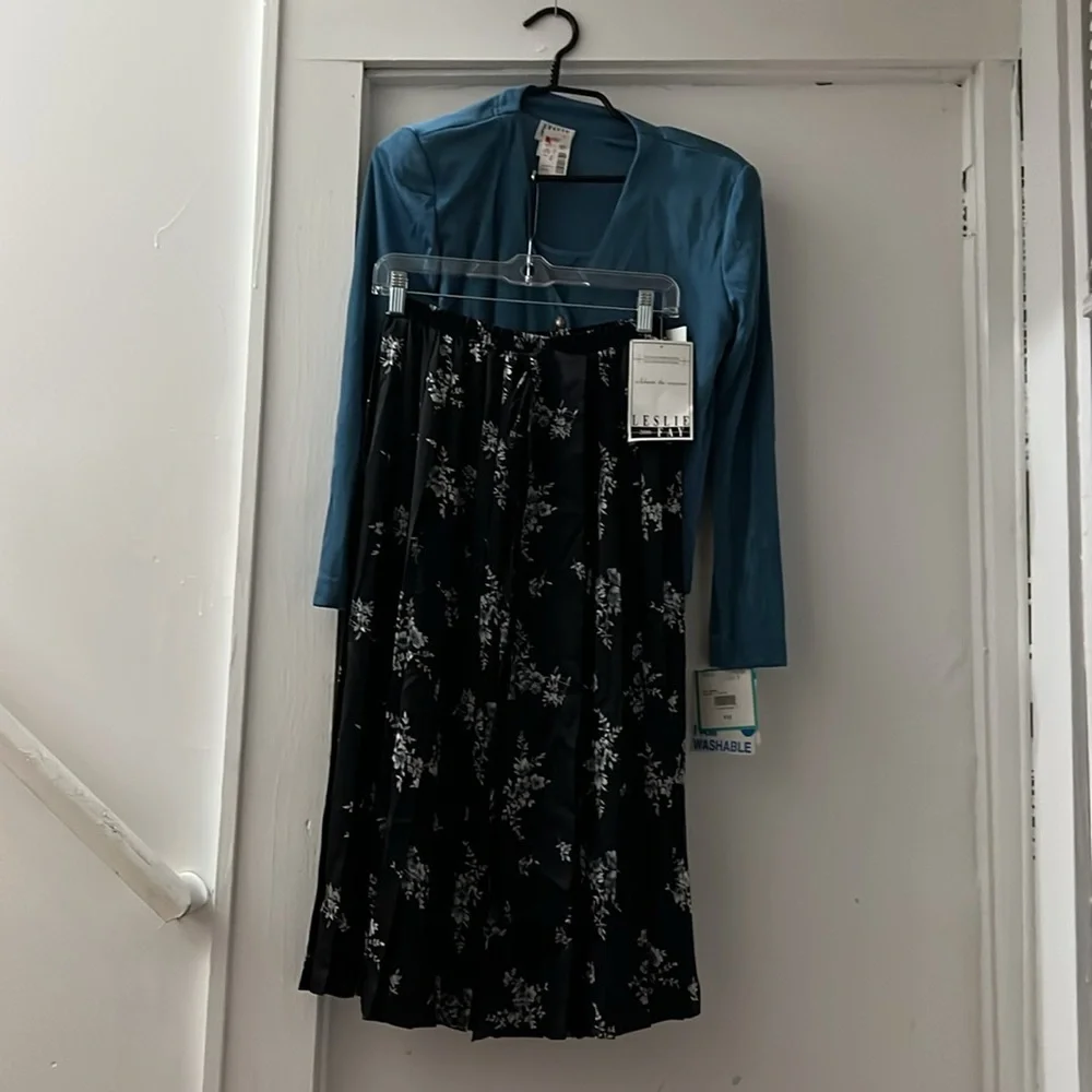Blue Top and Black‎ Floral Skirt Set